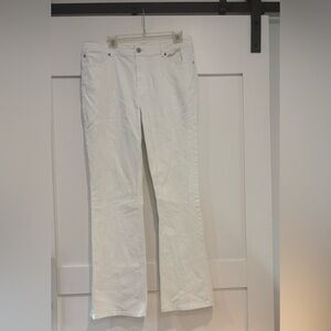 Chico's Platinum Collection Size 2.5 White Jeans
